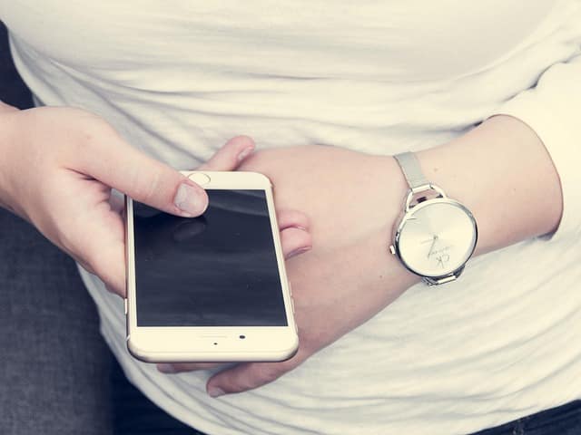 Why Do My Eyes Hurt When I Wake Up? Why Do My Eyes feel Hurt When I Wake Up